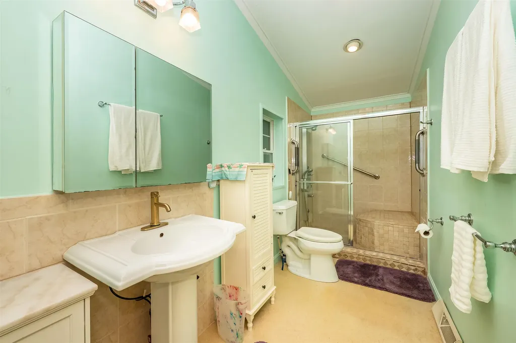 46 Murray Drive Rochester NH 03868