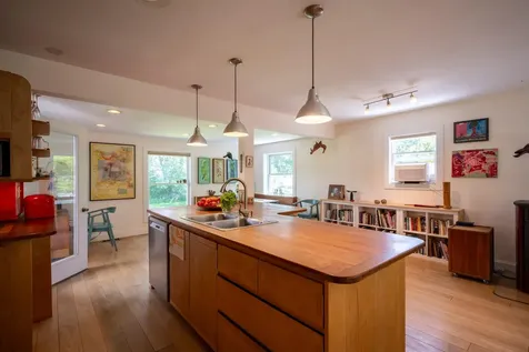 6 Harrow Way Middlebury VT 05753