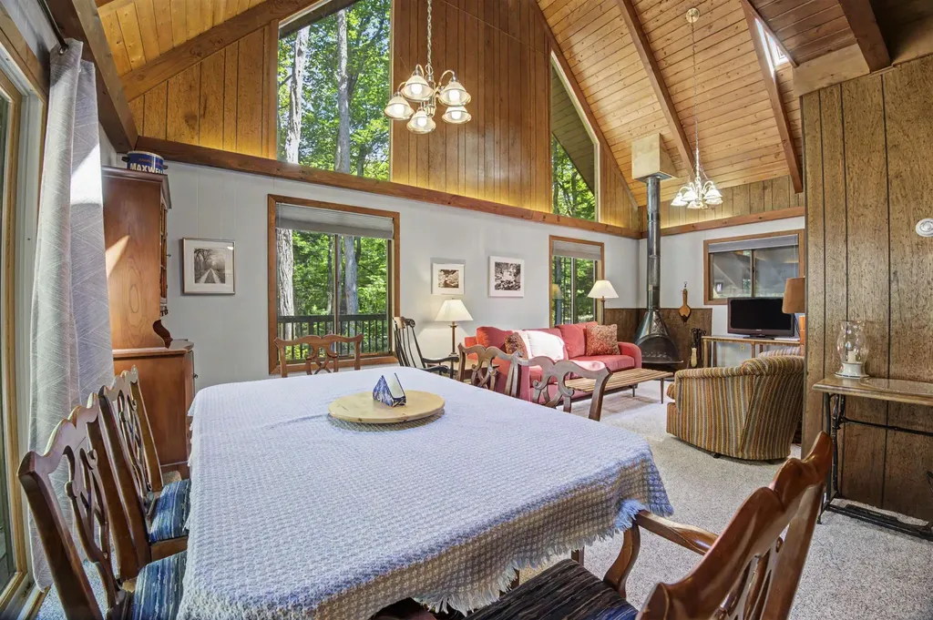 101 Eidelweiss Drive Madison NH 03849