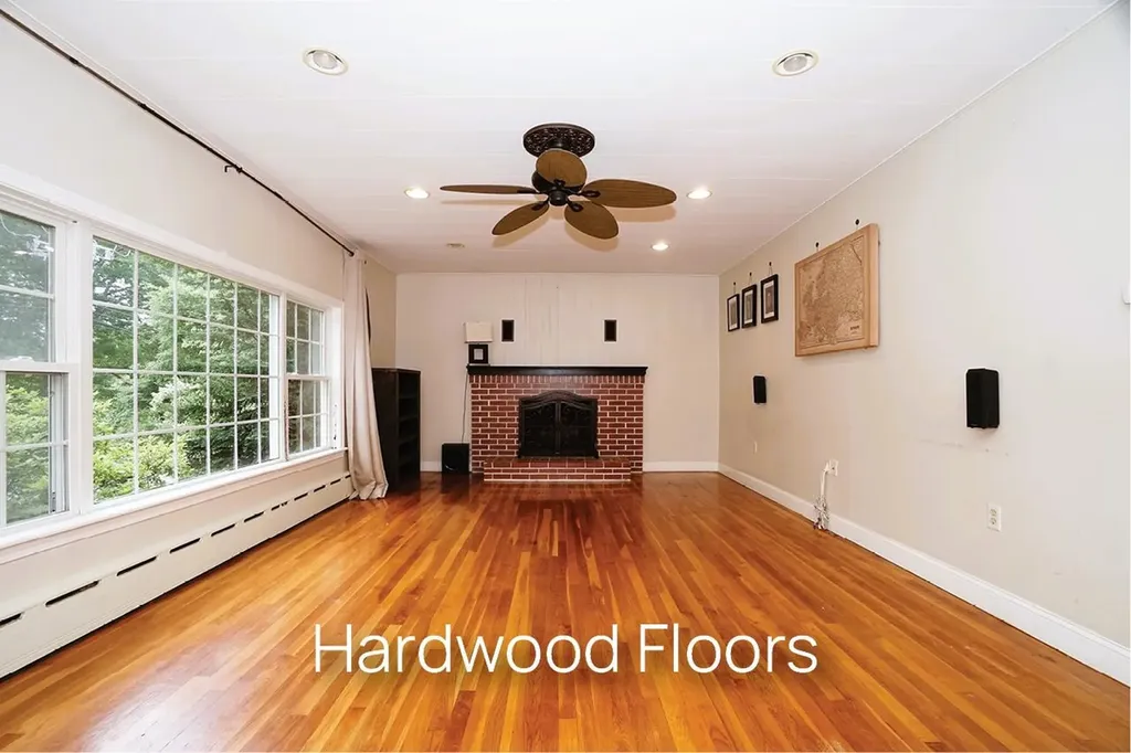 224 Haverhill Road Chester NH 03036