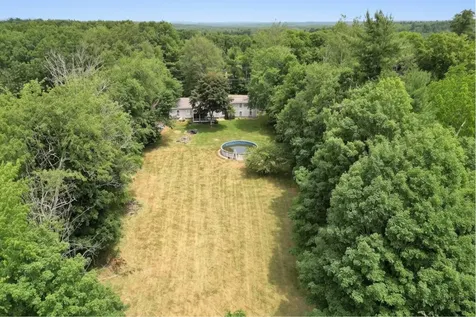 224 Haverhill Road Chester NH 03036