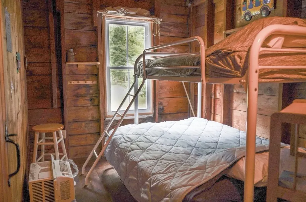 48 Acorn Lodge Road Castleton VT 05735