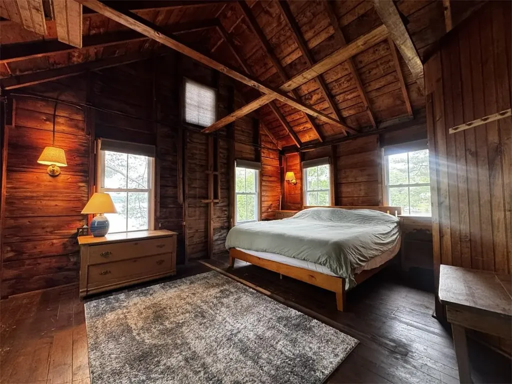 48 Acorn Lodge Road Castleton VT 05735