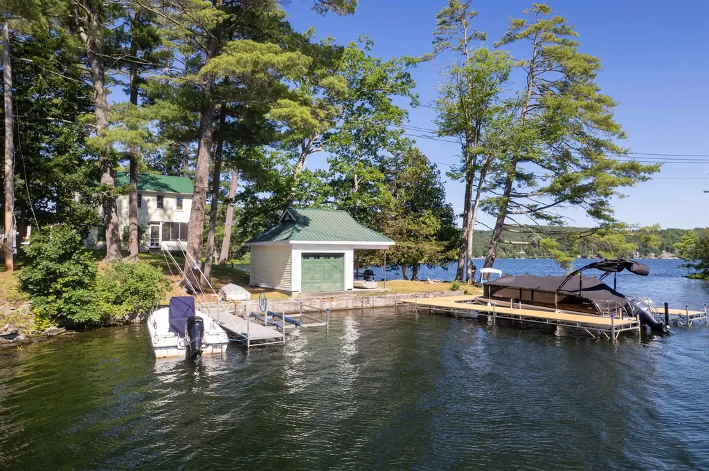 48 Acorn Lodge Road Castleton VT 05735
