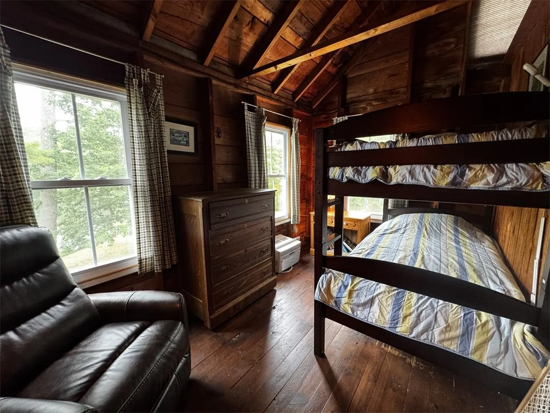 48 Acorn Lodge Road Castleton VT 05735
