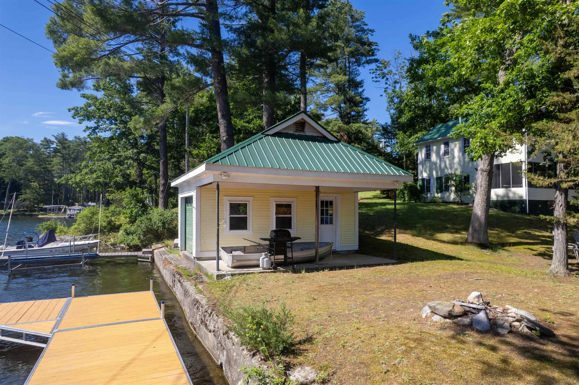 48 Acorn Lodge Road Castleton VT 05735