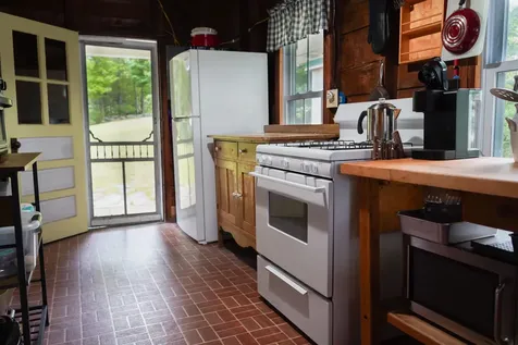 48 Acorn Lodge Road Castleton VT 05735