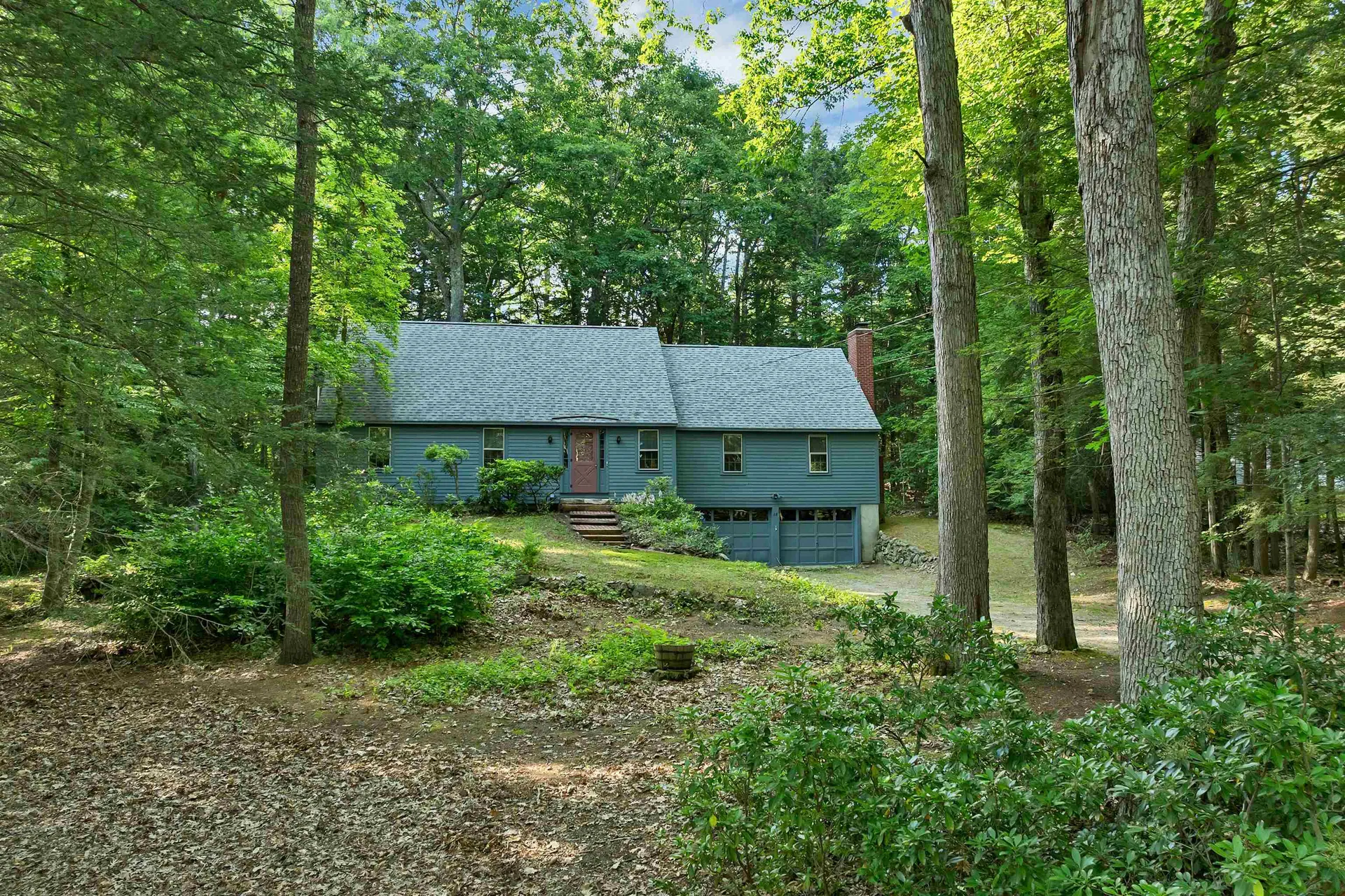 28 Manchester Road Amherst NH 03031
