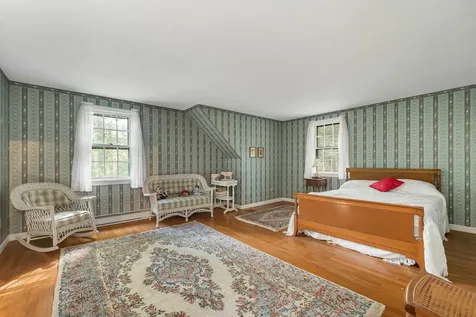 28 Manchester Road Amherst NH 03031