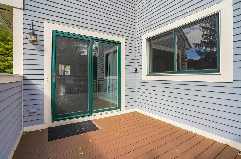 82 Spinnaker Way Portsmouth NH 03801