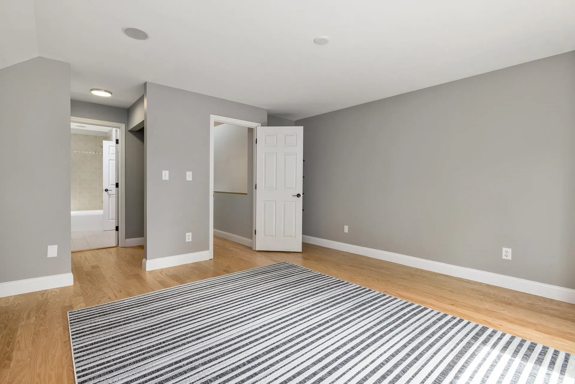82 Spinnaker Way Portsmouth NH 03801