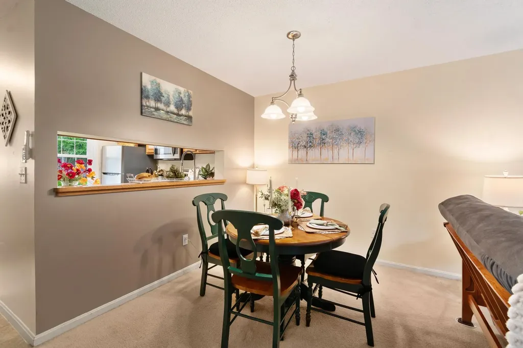 92 Hayes Avenue South Burlington VT 05403