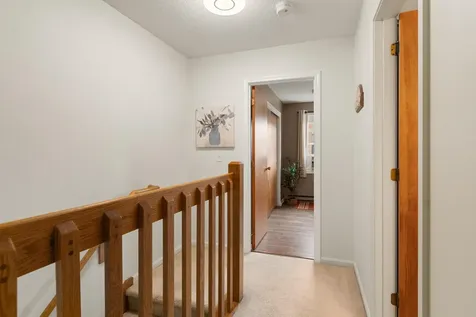 92 Hayes Avenue South Burlington VT 05403