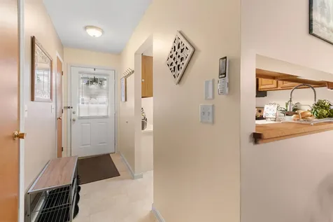 92 Hayes Avenue South Burlington VT 05403