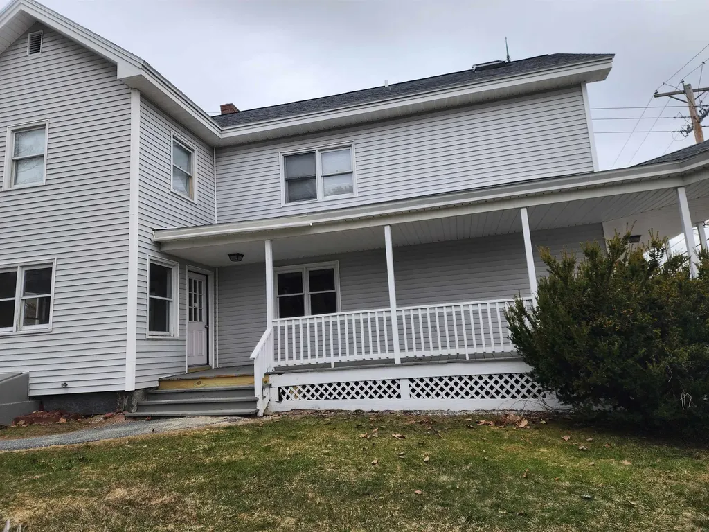 73 Pleasant Street Littleton NH 03561