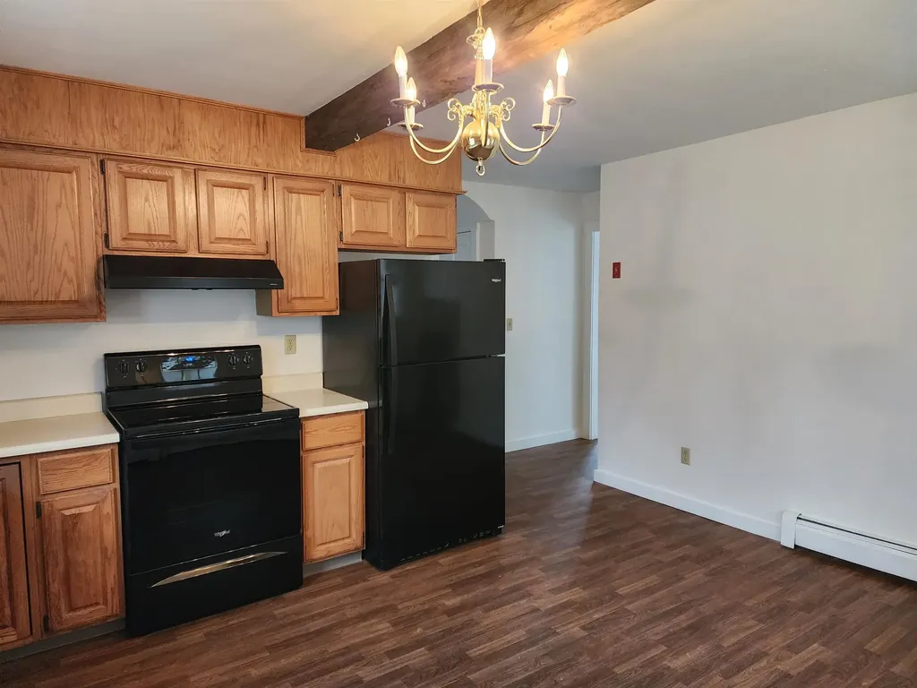 73 Pleasant Street Littleton NH 03561