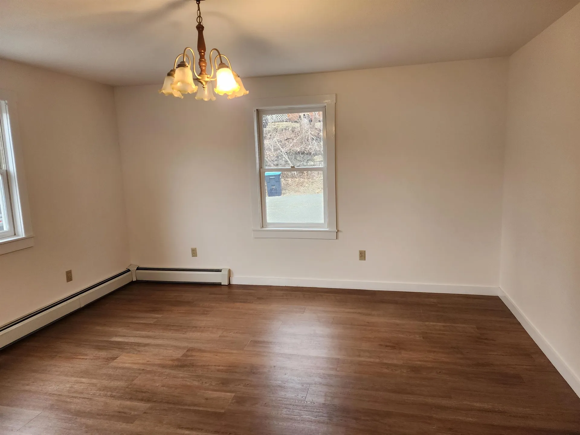73 Pleasant Street Littleton NH 03561
