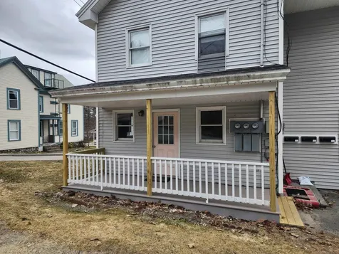 73 Pleasant Street Littleton NH 03561