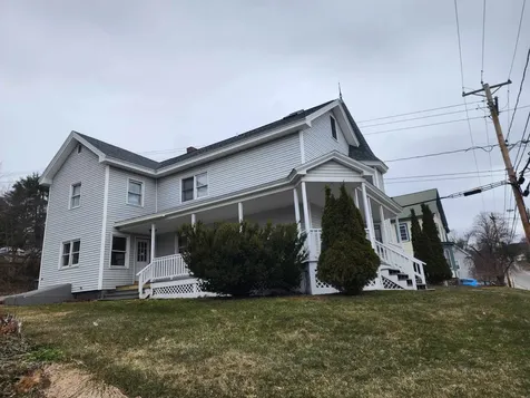 73 Pleasant Street Littleton NH 03561