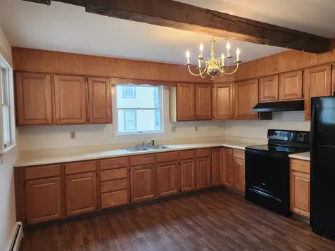 73 Pleasant Street Littleton NH 03561