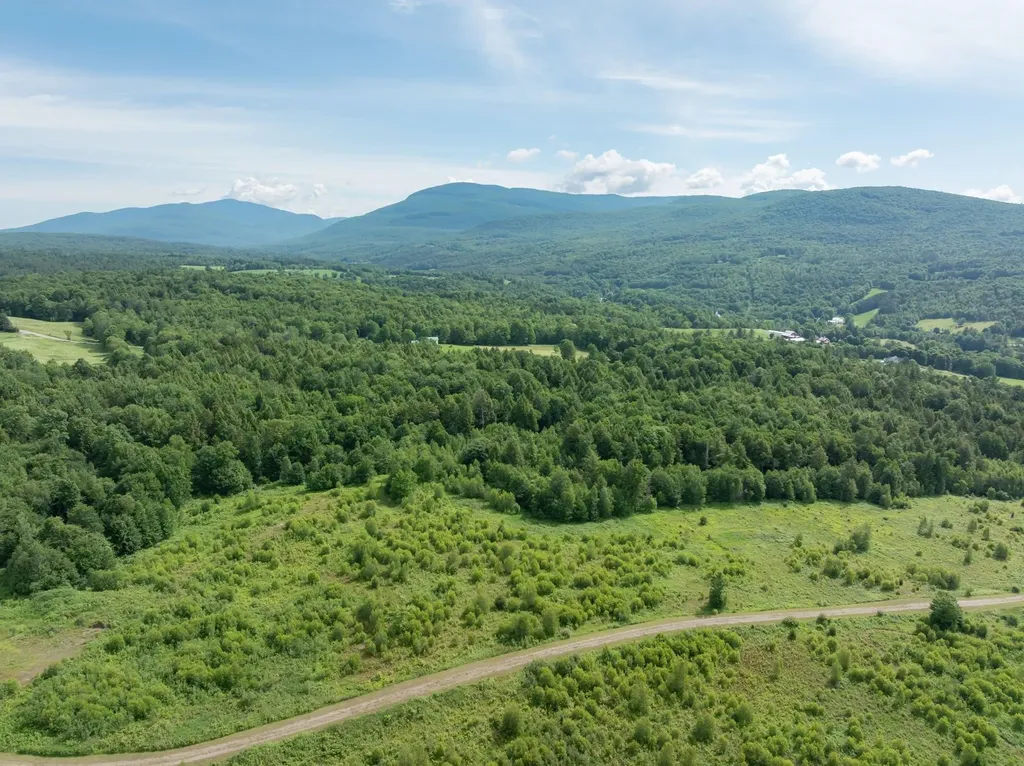 00 Birch Tree Lane Cambridge VT 05464