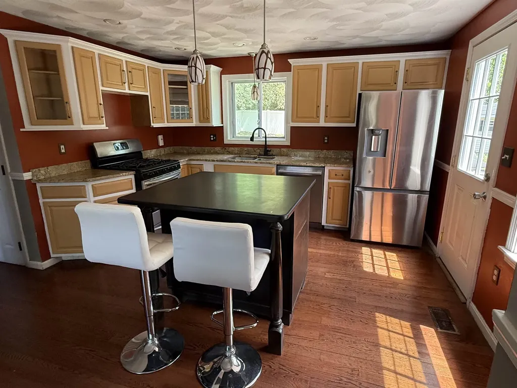 13 N Martin Road Amesbury MA 01913