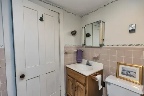 71 Headlands Road Winchester NH 03470