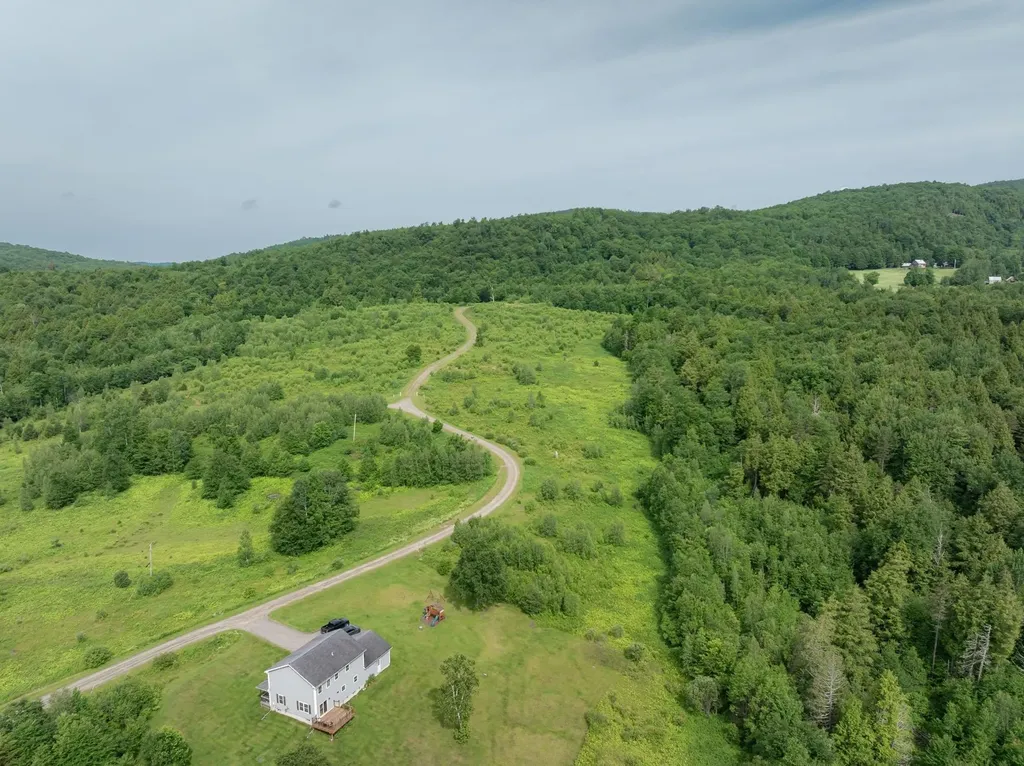 00 Birch Tree Lane Cambridge VT 05464
