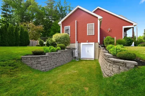 2 Merrill Street Hudson NH 03051