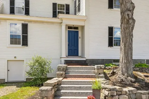 60 Main Street Exeter NH 03833