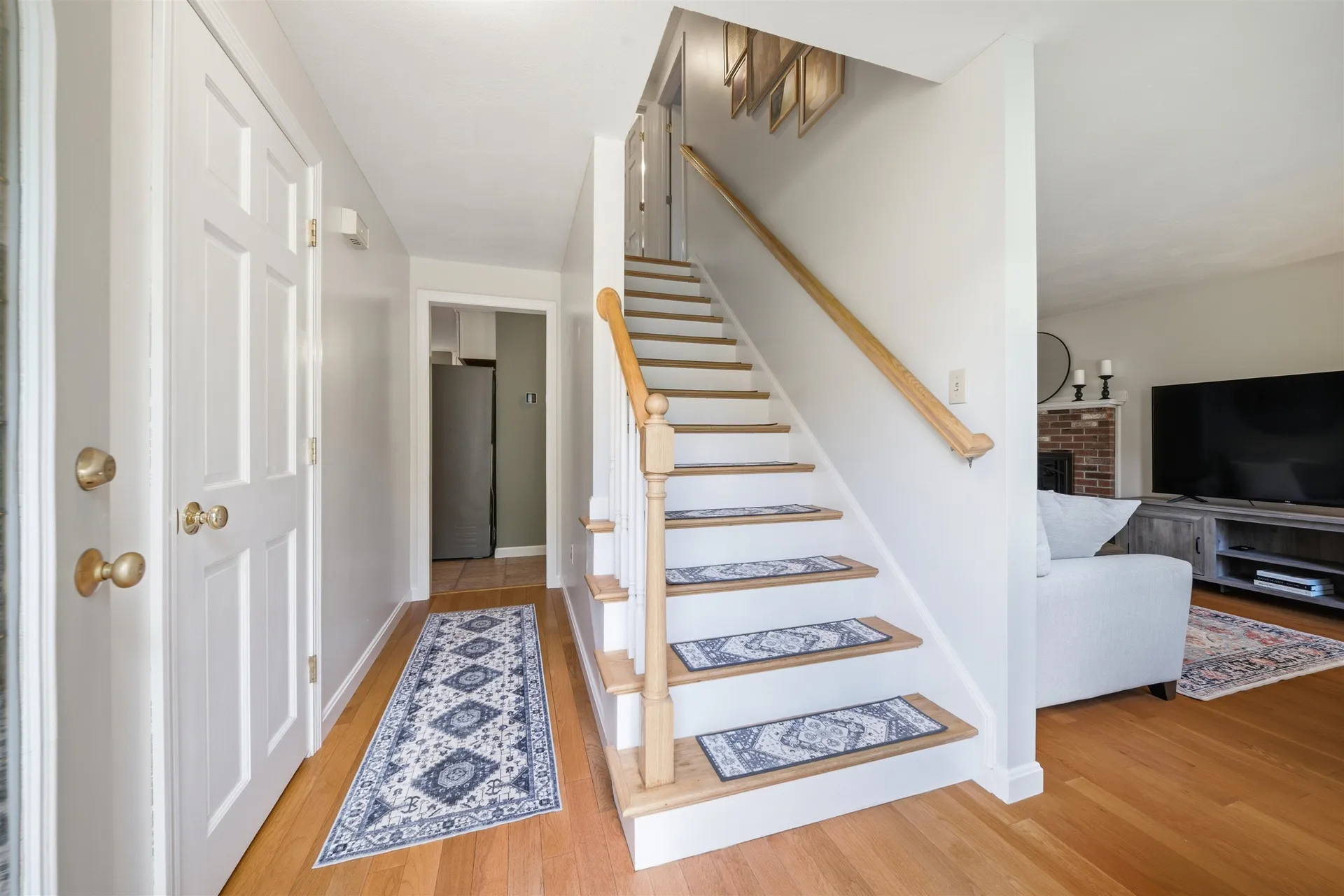 14 Macdonald Drive Nashua NH 03062