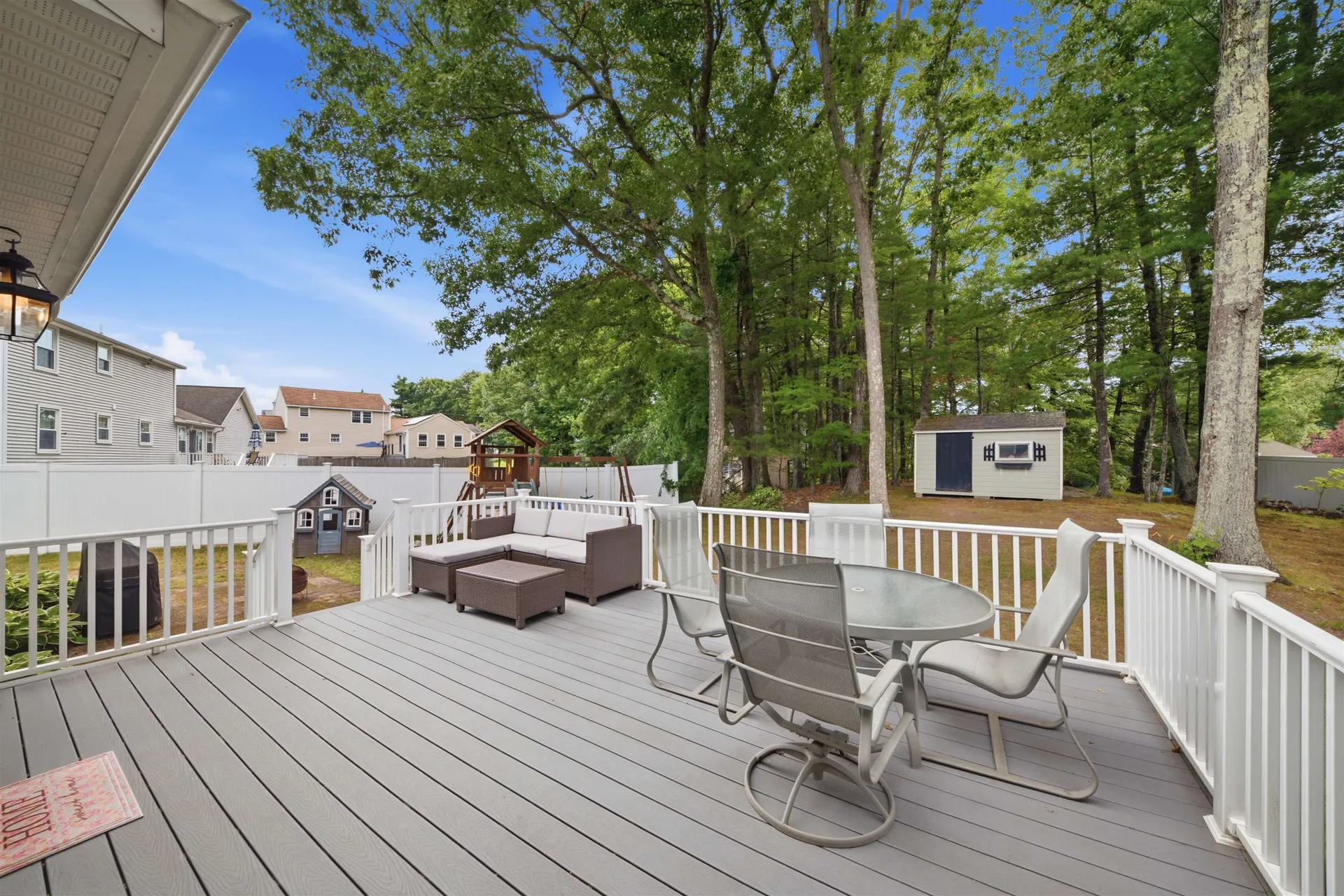 14 Macdonald Drive Nashua NH 03062