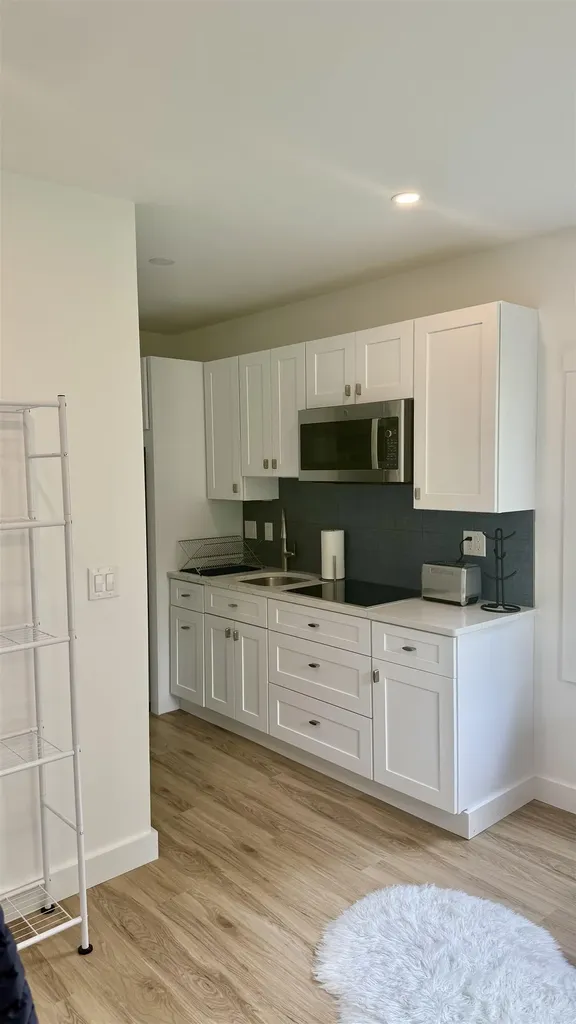 5 Douglas Circle Rye NH 03870