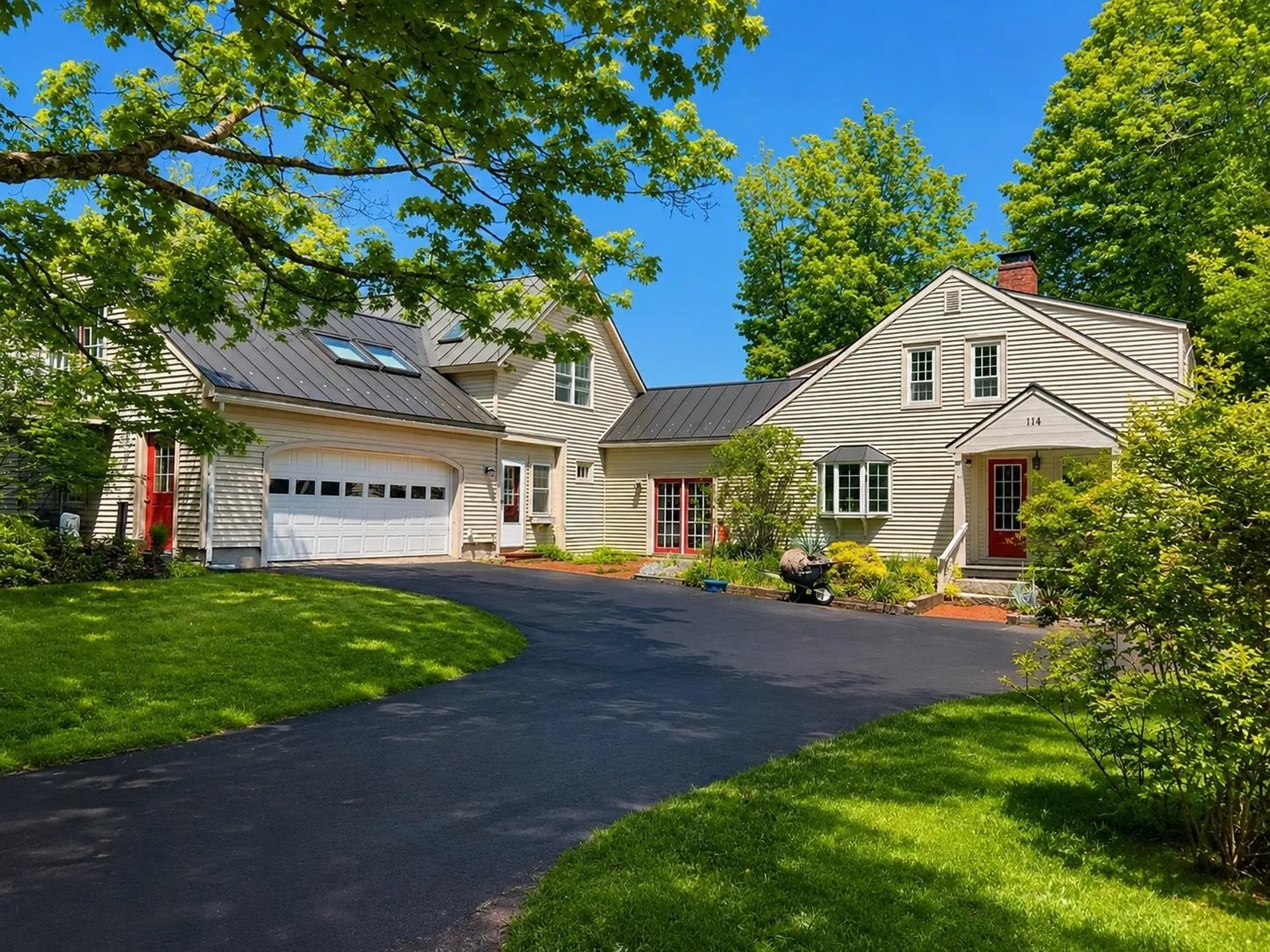 114 Antrim Road Hancock NH 03449