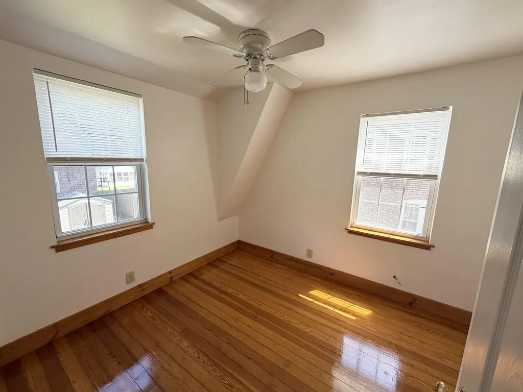 648 Kearsarge Way Portsmouth NH 03801