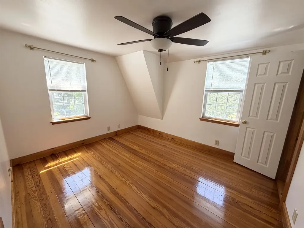 648 Kearsarge Way Portsmouth NH 03801
