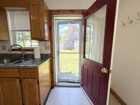 648 Kearsarge Way Portsmouth NH 03801