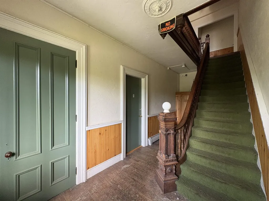 533 South Main Street Hartford VT 05001