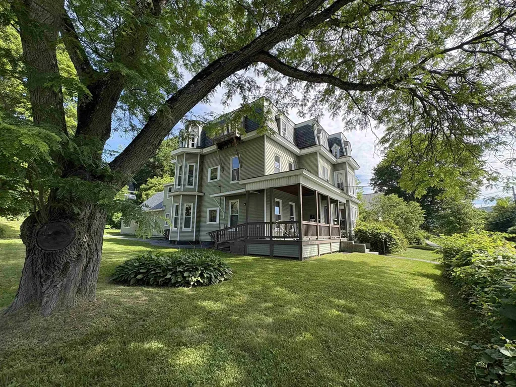 533 South Main Street Hartford VT 05001
