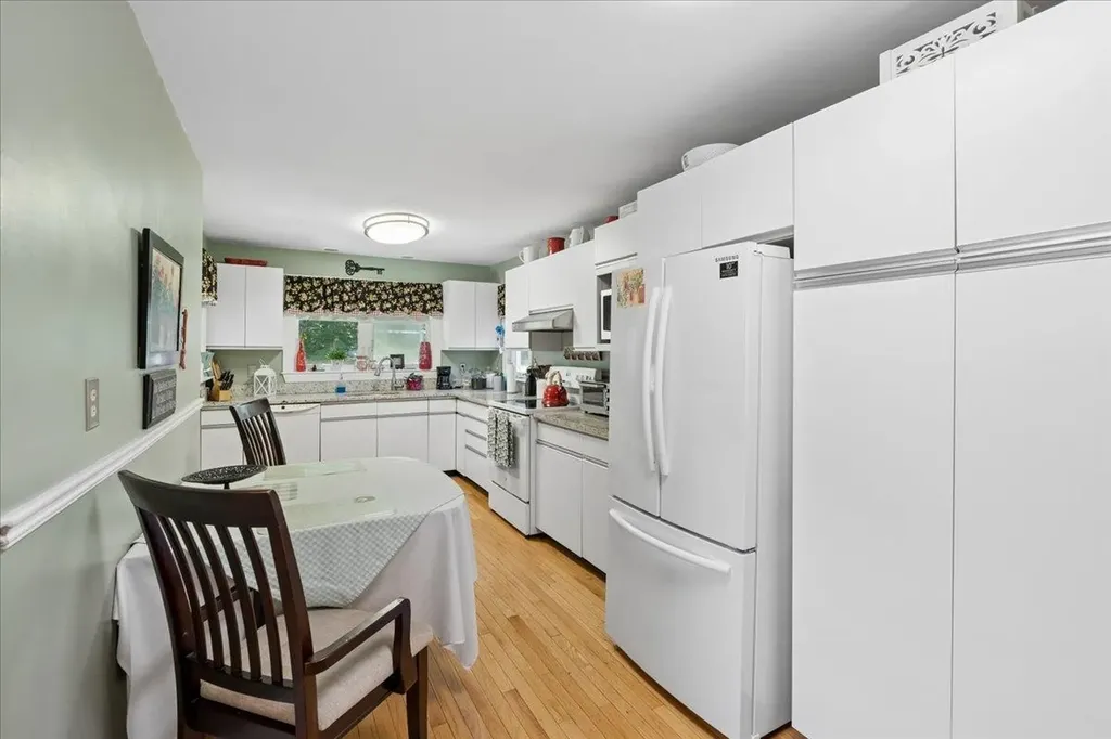 97 Old Rockingham Road Salem NH 03079