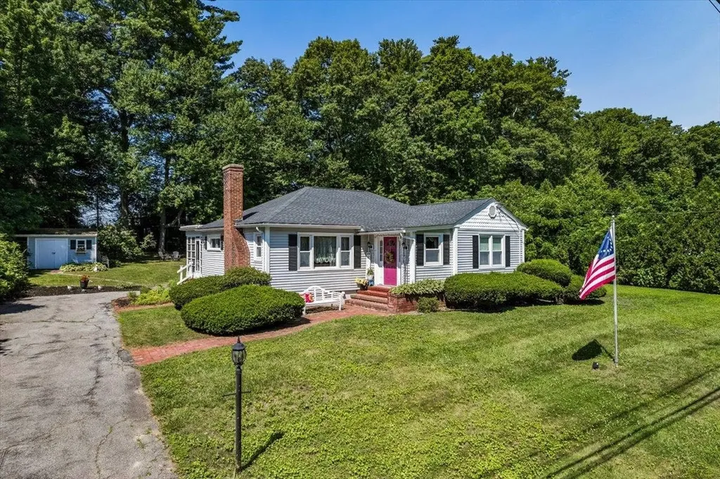 97 Old Rockingham Road Salem NH 03079