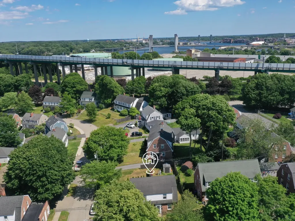 648 Kearsarge Way Portsmouth NH 03801