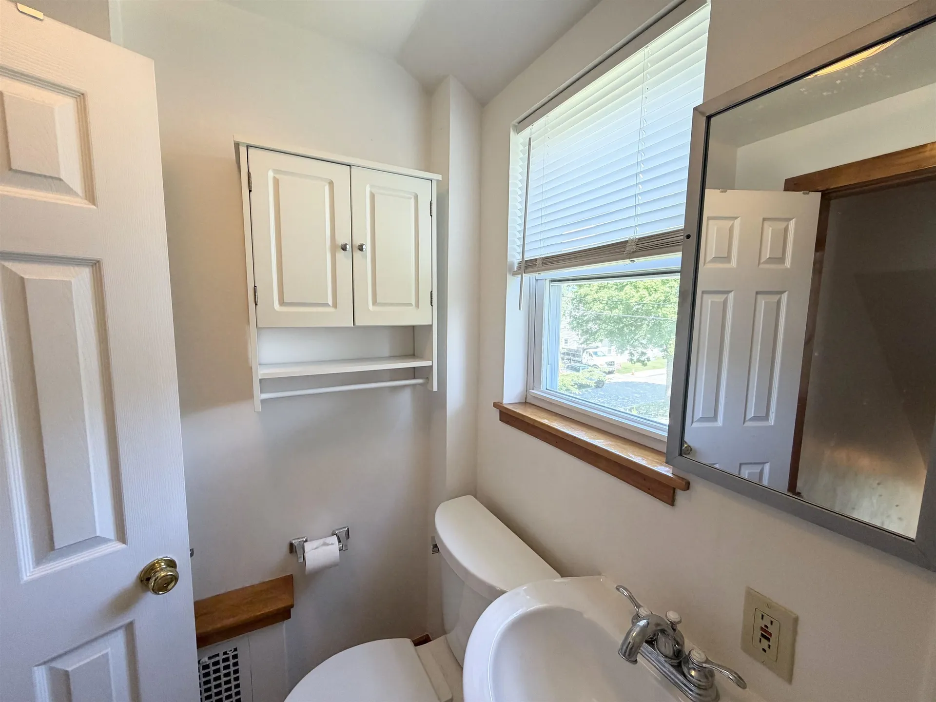 648 Kearsarge Way Portsmouth NH 03801