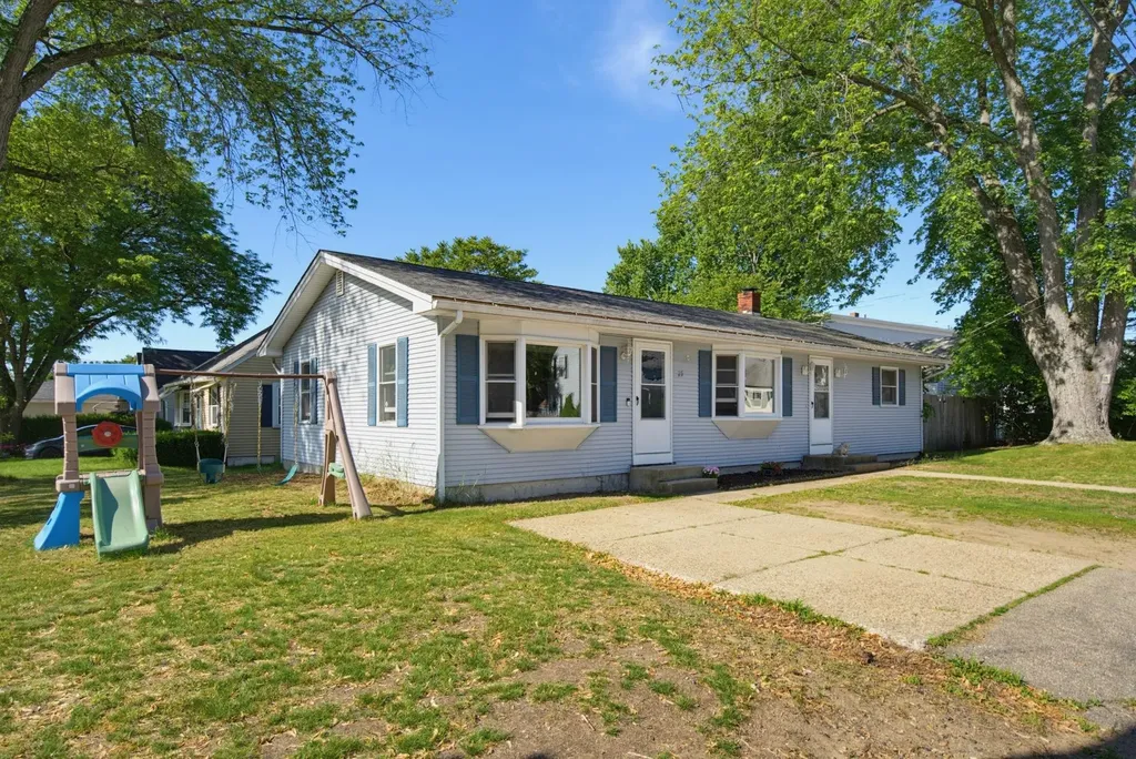 25 Crowley Street Manchester NH 03103