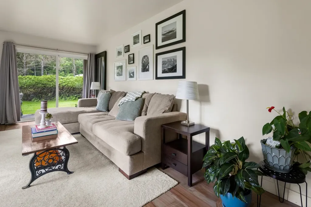 82 Towne Farm Lane Stowe VT 05672