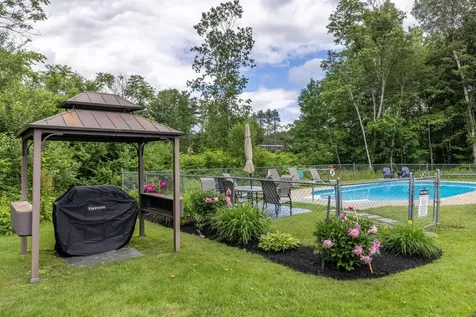 82 Towne Farm Lane Stowe VT 05672
