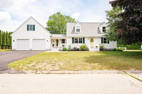 477 Stockdale Circle Rollinsford NH 03869