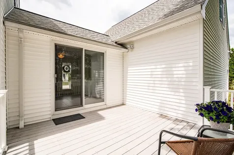 477 Stockdale Circle Rollinsford NH 03869
