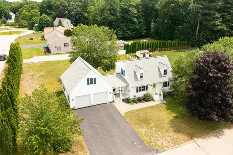 477 Stockdale Circle Rollinsford NH 03869