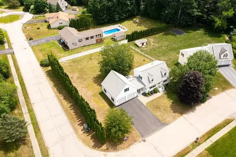477 Stockdale Circle Rollinsford NH 03869